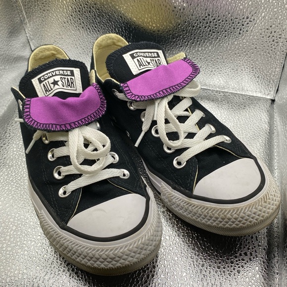 Black Converse Purple Lip - Picture 1 of 6